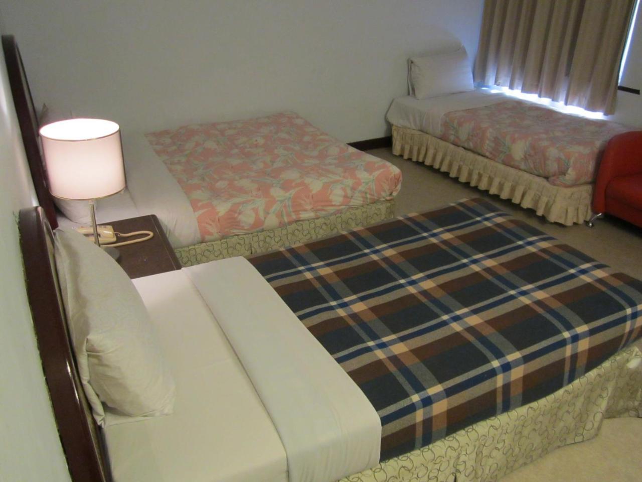 Goshen Hotel Kaohsiung Luaran gambar