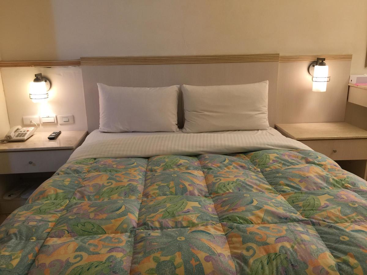 Goshen Hotel Kaohsiung Luaran gambar
